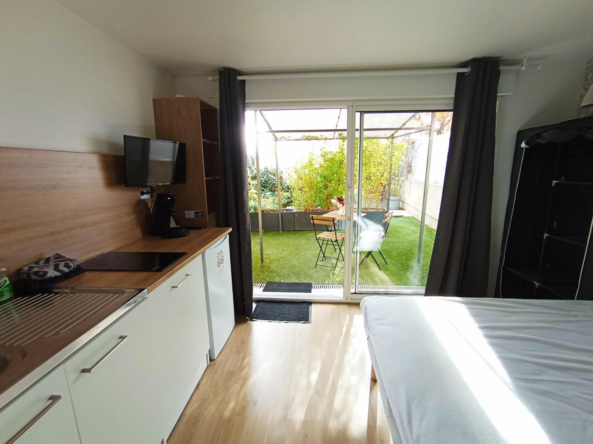 Appart'Hotel Le Clos Lassagne A Brignais - Lyon Sud Экстерьер фото