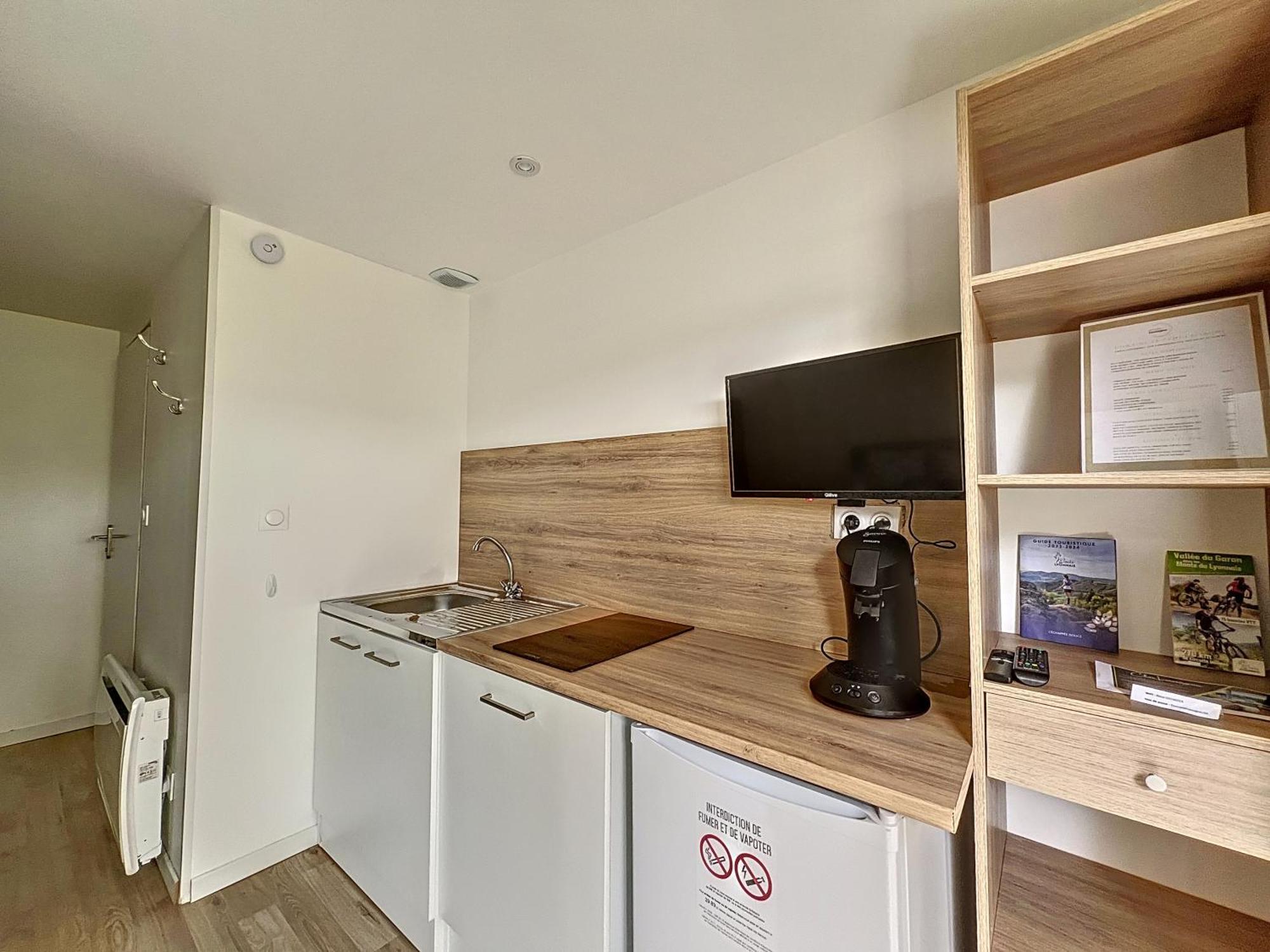 Appart'Hotel Le Clos Lassagne A Brignais - Lyon Sud Экстерьер фото